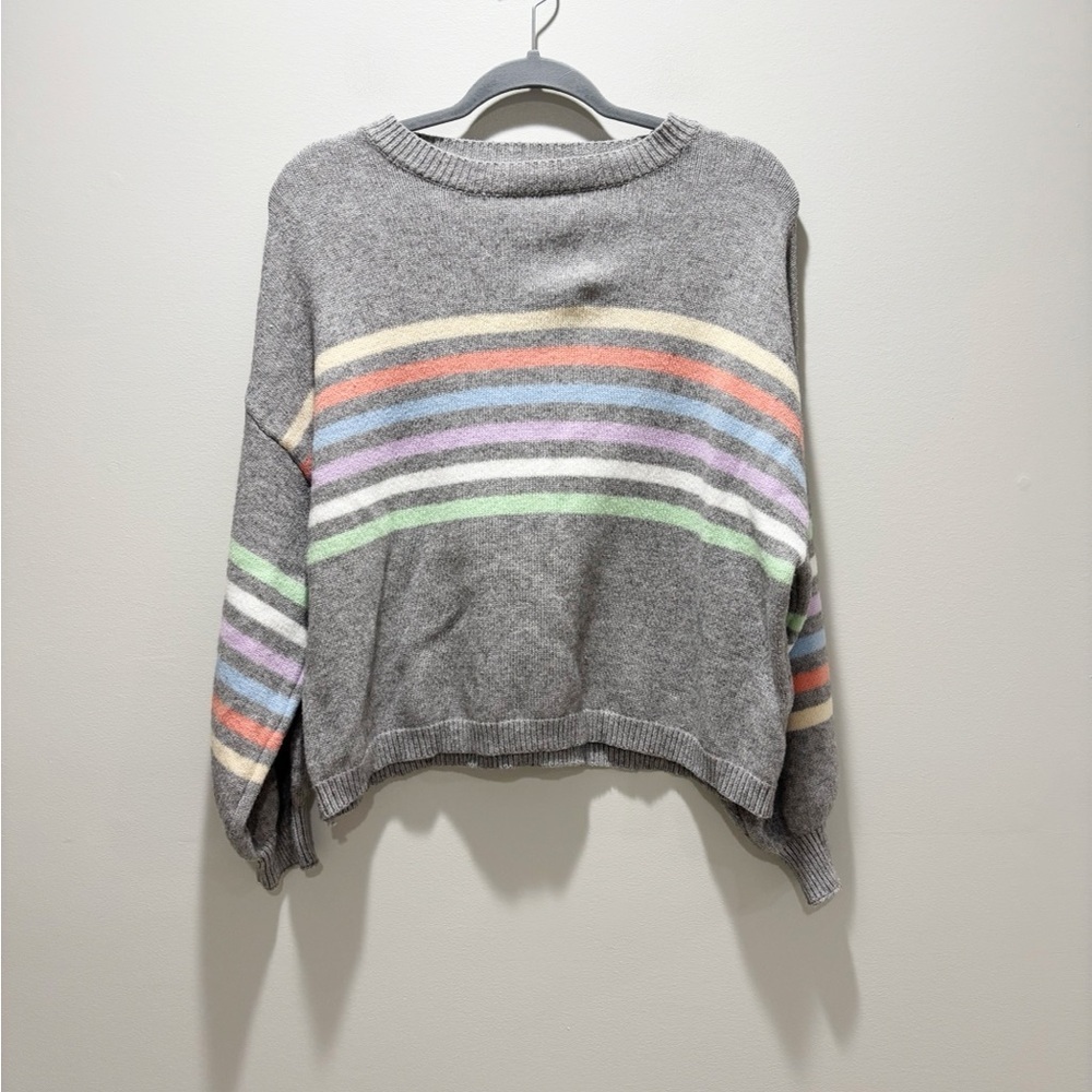 Debut Gray Sweater with Pastel Stripes Rainbow Comfy Size Medium